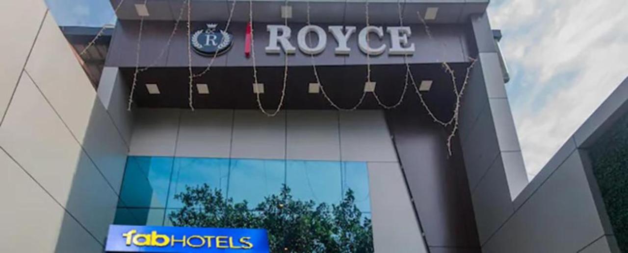 Oyo 9327 Royce Executive Hotel Mumbai Exterior photo